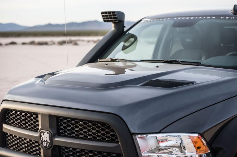 Детали экстерьера Dodge Ram 2500 Prospector XL by AEV 2016 года  (фото 9 из 17)